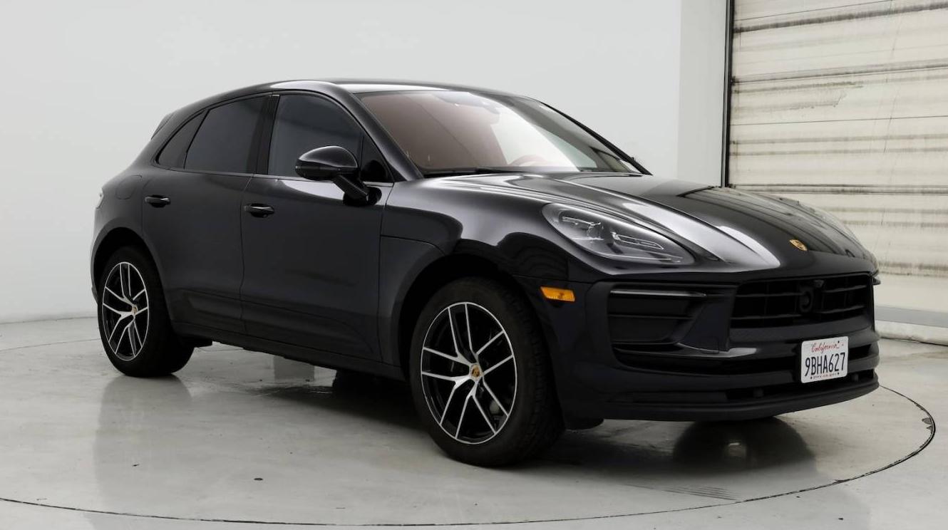 PORSCHE MACAN 2022 WP1AA2A57NLB07168 image