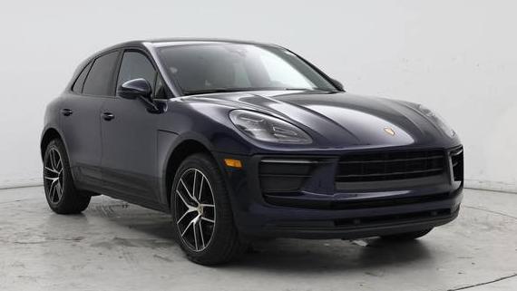 PORSCHE MACAN 2022 WP1AA2A59NLB05793 image