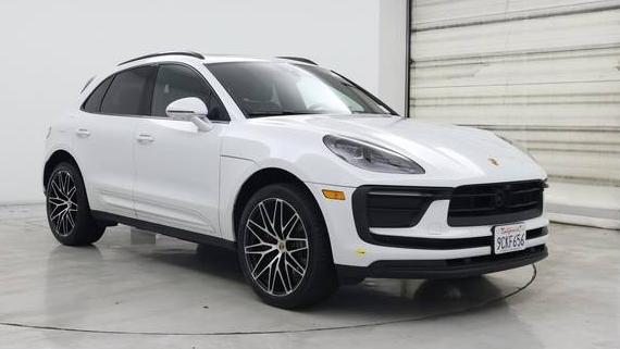 PORSCHE MACAN 2022 WP1AA2A59NLB09956 image