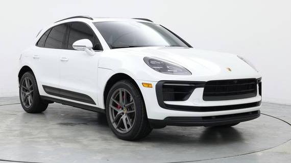 PORSCHE MACAN 2022 WP1AG2A51NLB20917 image