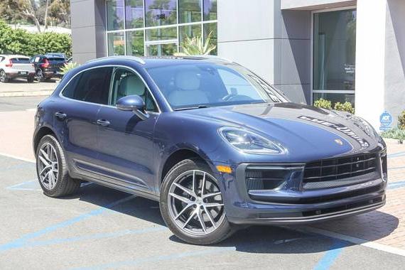 PORSCHE MACAN 2022 WP1AG2A54NLB22287 image