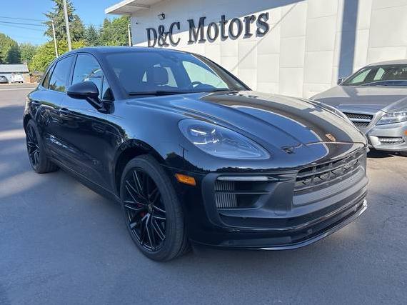 PORSCHE MACAN 2022 WP1AF2A57NLB32198 image