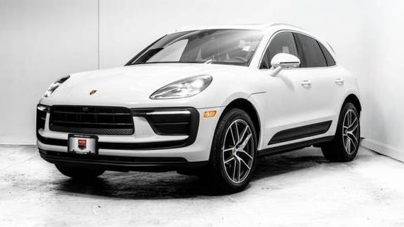 PORSCHE MACAN 2022 WP1AA2A58NLB04425 image