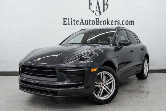 PORSCHE MACAN 2022 WP1AA2A54NLB02235 image
