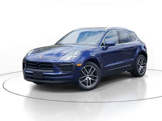 PORSCHE MACAN 2022 WP1AA2A56NLB03192 image
