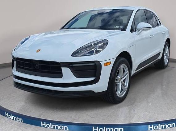 PORSCHE MACAN 2022 WP1AA2A58NLB00486 image