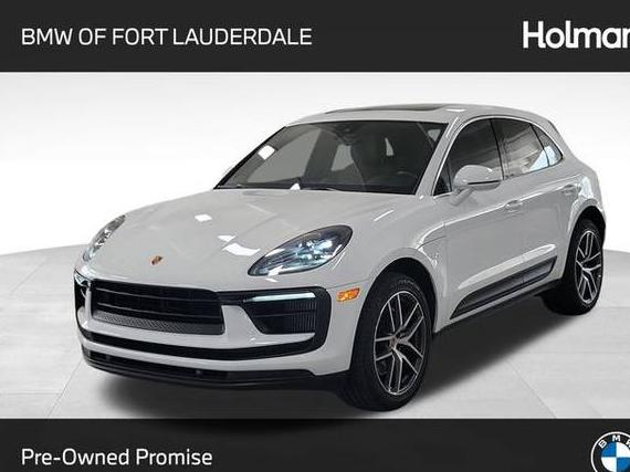 PORSCHE MACAN 2022 WP1AG2A56NLB22212 image