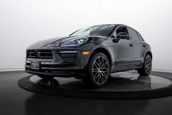 PORSCHE MACAN 2025 WP1AA2A57SLB13368 image