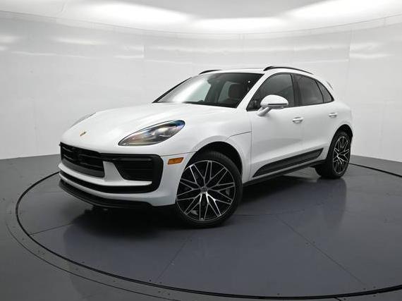 PORSCHE MACAN 2025 WP1AA2A57SLB13984 image