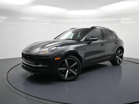 PORSCHE MACAN 2025 WP1AA2A59SLB13985 image