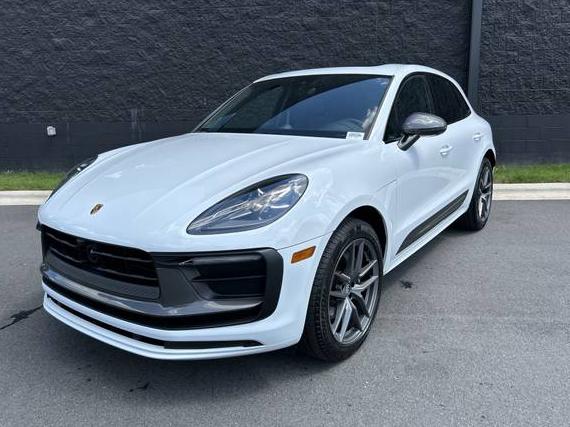 PORSCHE MACAN 2025 WP1AA2A54SLB03977 image