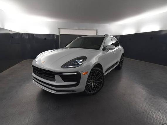 PORSCHE MACAN 2025 WP1AA2A59SLB04087 image