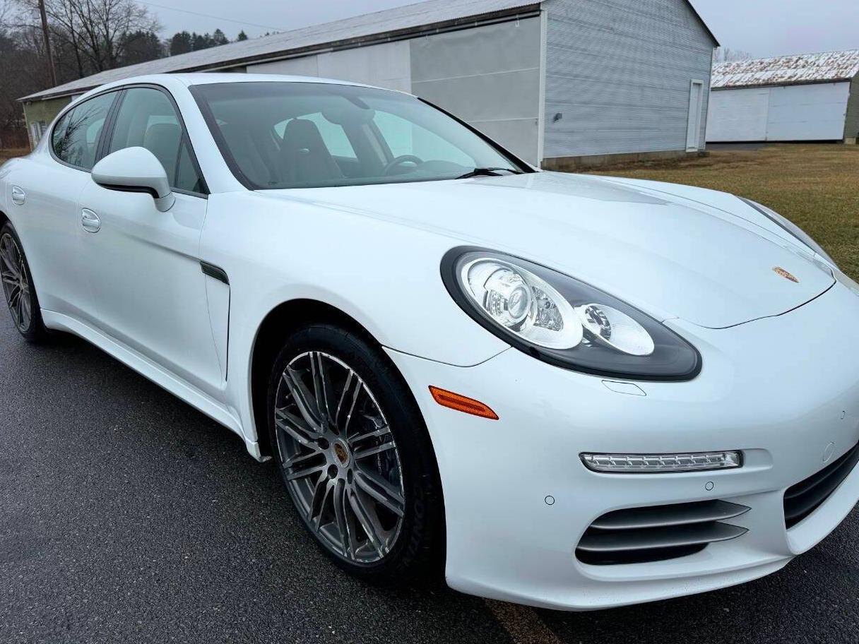 PORSCHE PANAMERA 2015 WP0AA2A79FL006797 image