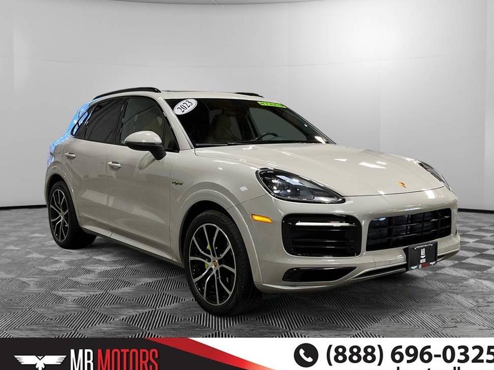 PORSCHE CAYENNE 2023 WP1AE2AY1PDA12827 image