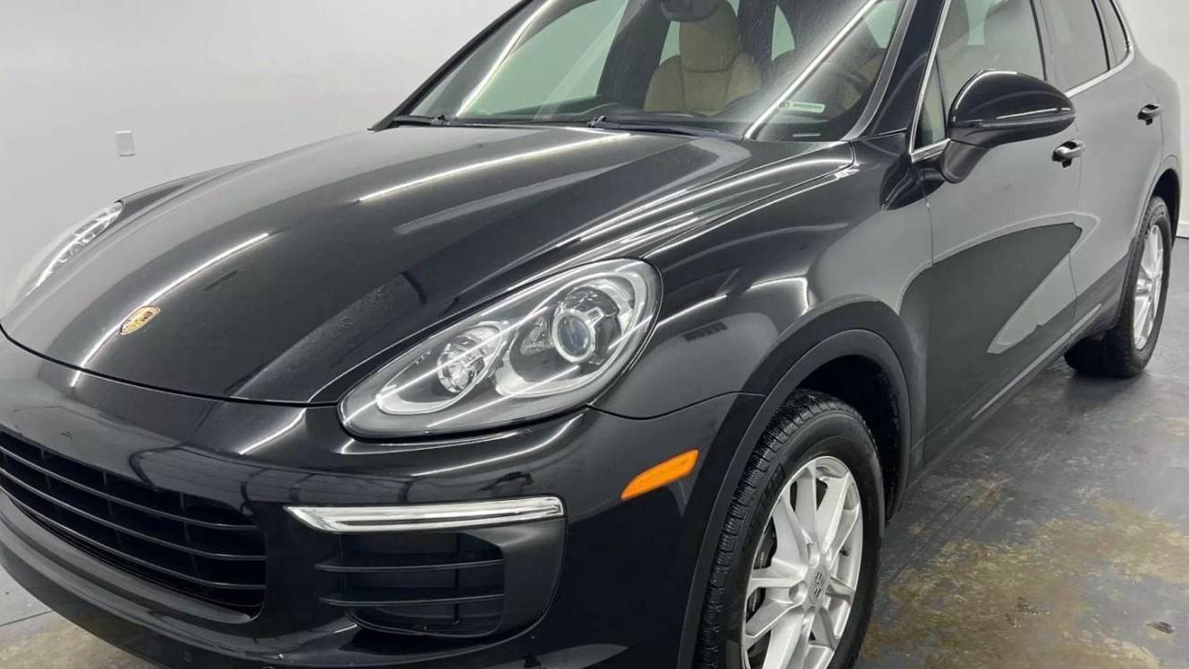 PORSCHE CAYENNE 2016 WP1AA2A20GKA13387 image