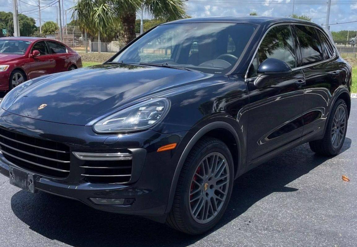 PORSCHE CAYENNE 2016 WP1AC2A20GLA89146 image