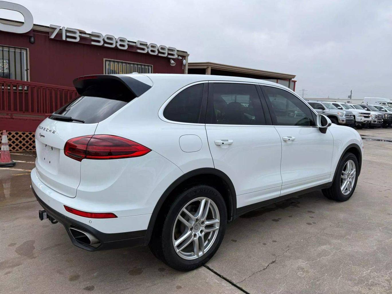 PORSCHE CAYENNE 2016 WP1AA2A26GLA08771 image