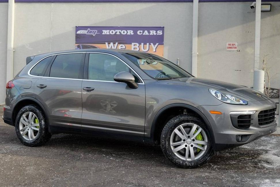 PORSCHE CAYENNE 2016 WP1AE2A26GLA59126 image