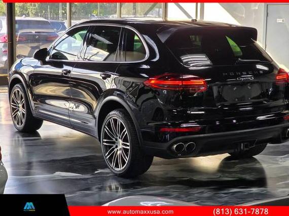 PORSCHE CAYENNE 2016 WP1AB2A26GLA92233 image PORSCHE CAYENNE 2016 WP1AB2A26GLA92233 image