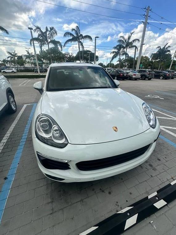 PORSCHE CAYENNE 2018 WP1AA2A21JKA07704 image