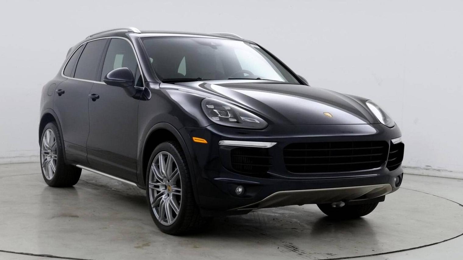 PORSCHE CAYENNE 2018 WP1AB2A20JLA60840 image