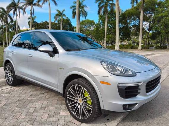 PORSCHE CAYENNE 2018 WP1AE2A29JLA71732 image