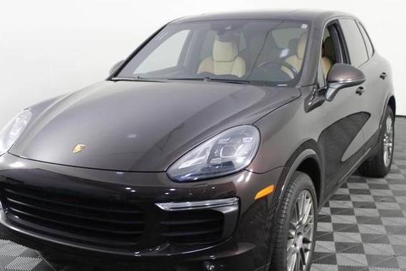 PORSCHE CAYENNE 2018 WP1AA2A24JKA05011 image