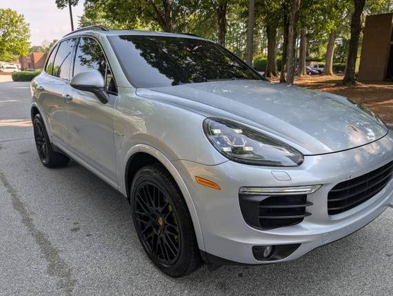 PORSCHE CAYENNE 2018 WP1AE2A28JLA72838 image