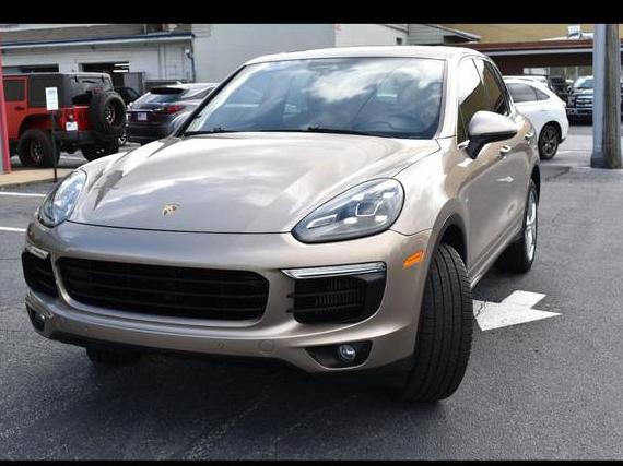 PORSCHE CAYENNE 2017 WP1AB2A24HLA52640 image PORSCHE CAYENNE 2017 WP1AB2A24HLA52640 image