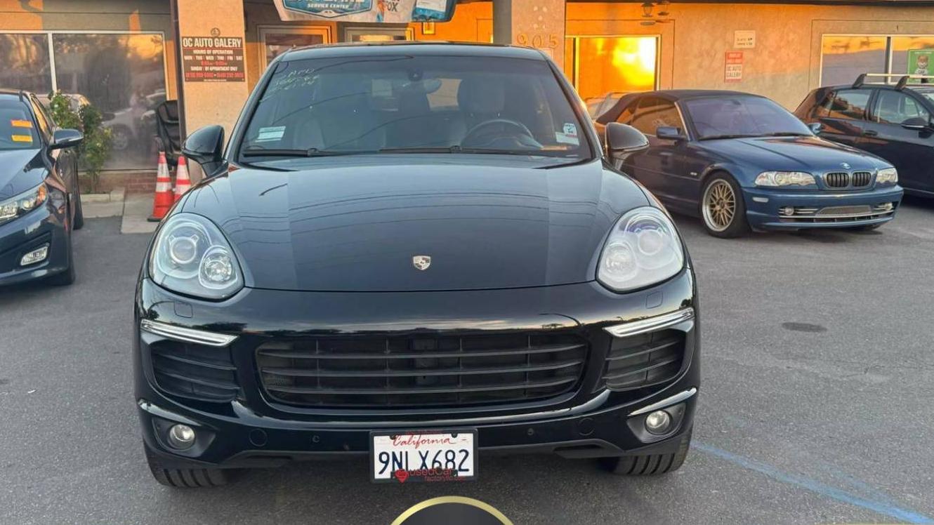 PORSCHE CAYENNE 2017 WP1AA2A26HKA80478 image