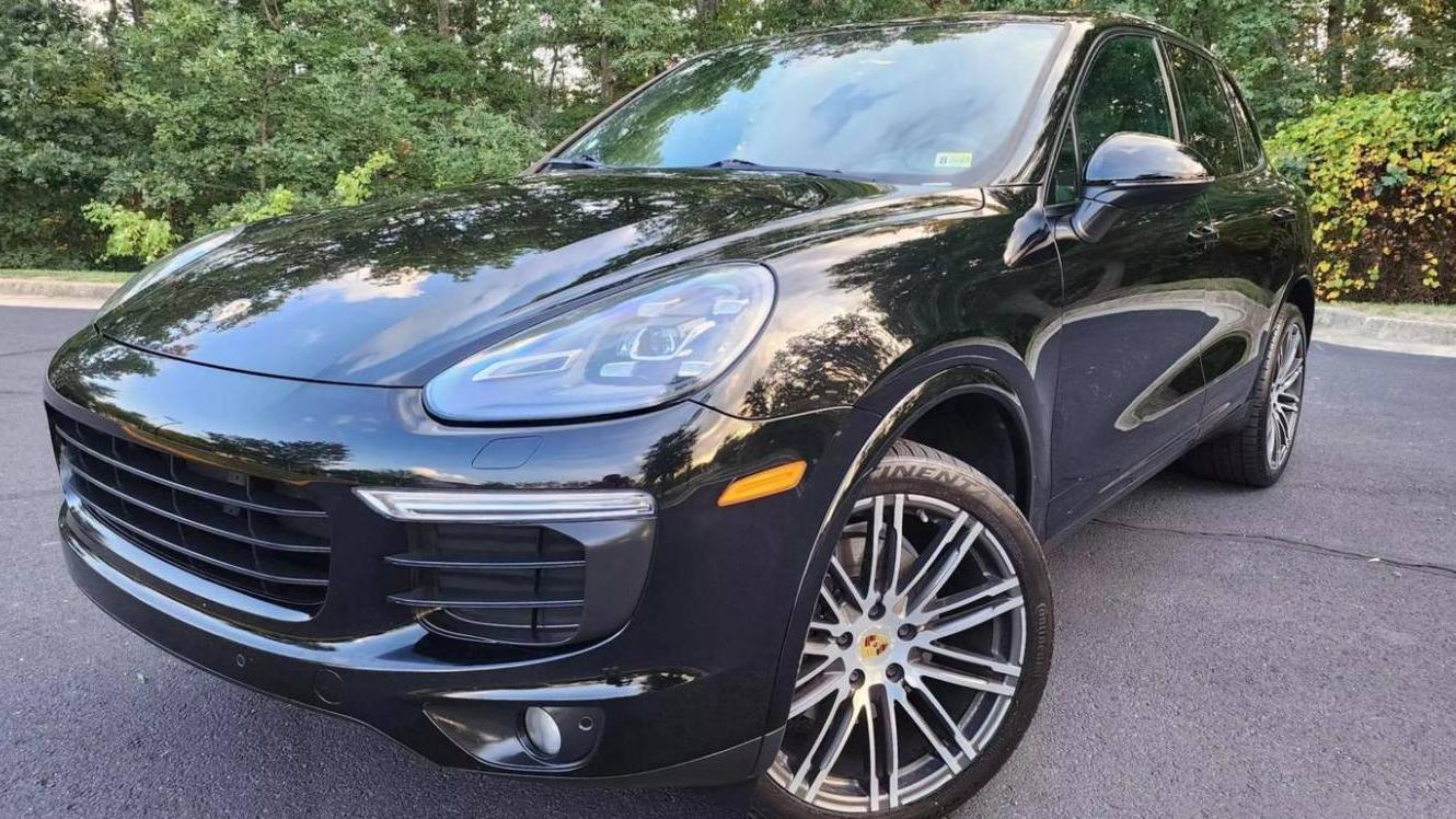 PORSCHE CAYENNE 2017 WP1AA2A26HKA90640 image