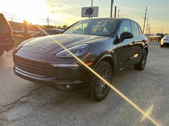 PORSCHE CAYENNE 2017 WP1AA2A27HKA82188 image PORSCHE CAYENNE 2017 WP1AA2A27HKA82188 image