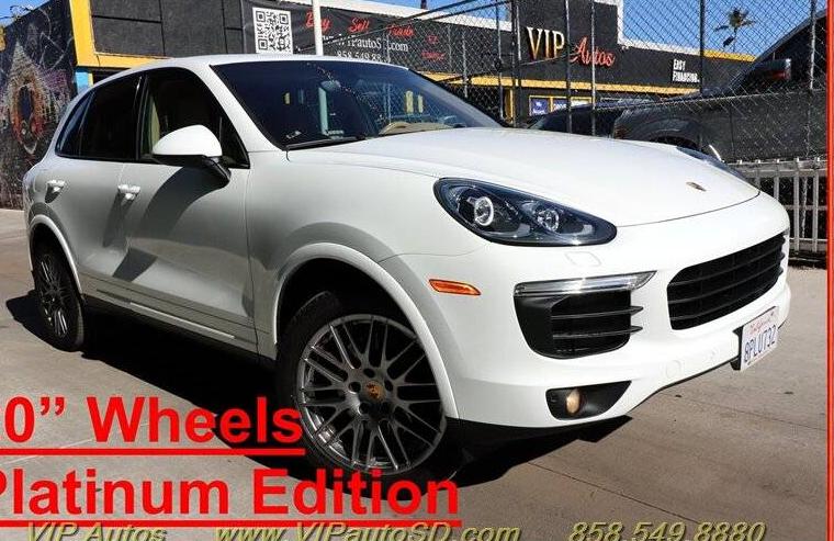 PORSCHE CAYENNE 2017 WP1AA2A23HKA81359 image