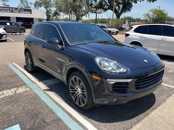 PORSCHE CAYENNE 2017 WP1AB2A27HLA52468 image