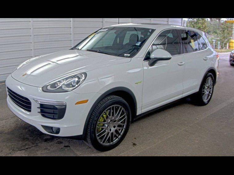 PORSCHE CAYENNE 2017 WP1AE2A27HLA71108 image