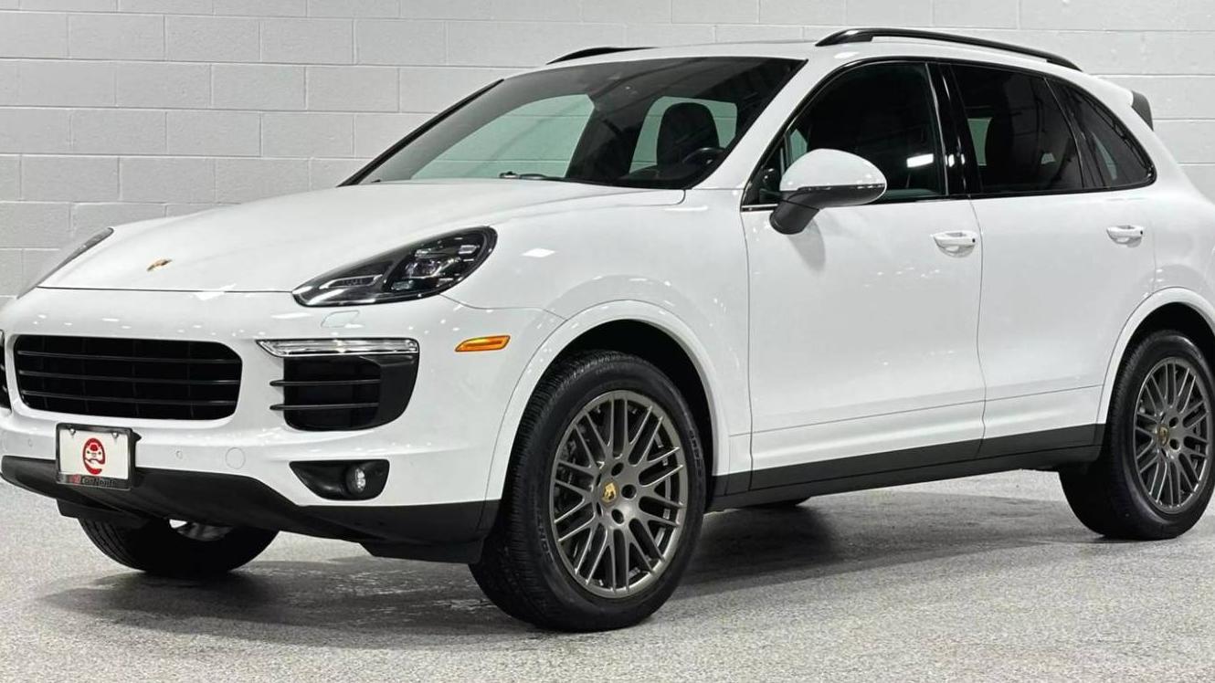 PORSCHE CAYENNE 2017 WP1AA2A26HKA85504 image