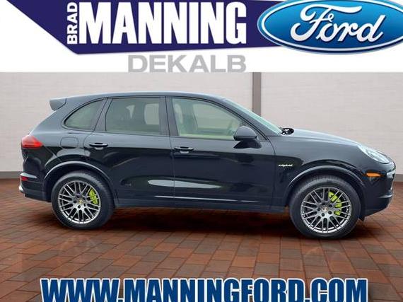 PORSCHE CAYENNE 2017 WP1AE2A21HLA70696 image