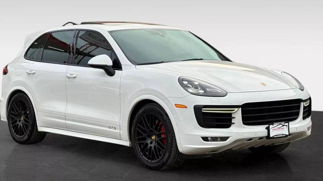 PORSCHE CAYENNE 2017 WP1AD2A24HLA82201 image