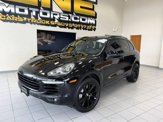 PORSCHE CAYENNE 2017 WP1AB2A23HLA53066 image