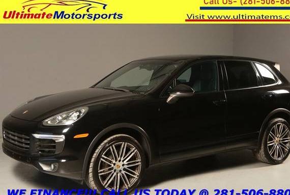 PORSCHE CAYENNE 2017 WP1AB2A21HLA51591 image PORSCHE CAYENNE 2017 WP1AB2A21HLA51591 image