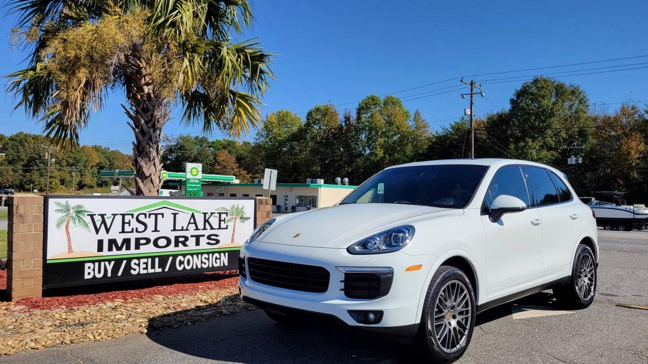 PORSCHE CAYENNE 2017 WP1AA2A23HKA80289 image