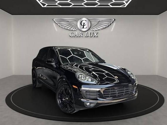 PORSCHE CAYENNE 2017 WP1AA2A20HKA90925 image