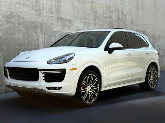 PORSCHE CAYENNE 2017 WP1AC2A25HLA92397 image