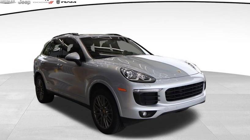 PORSCHE CAYENNE 2017 WP1AA2A25HKA90323 image