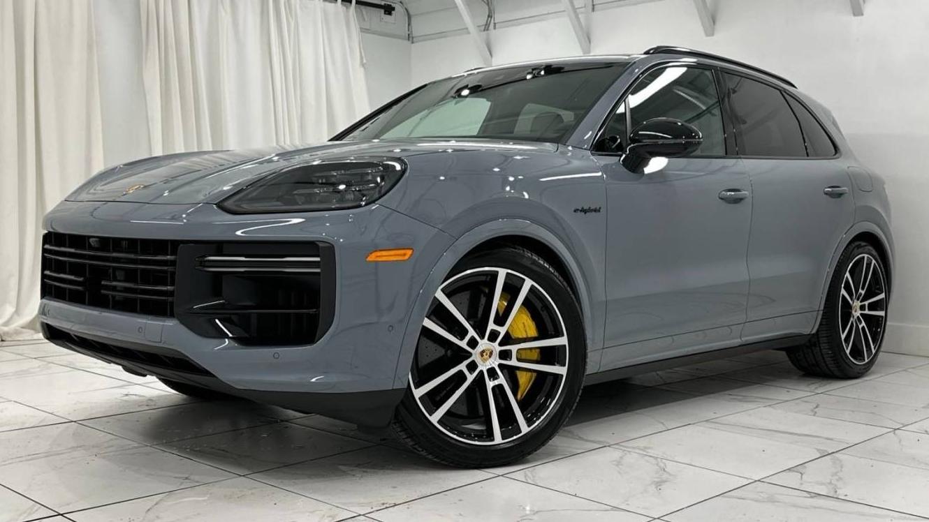 PORSCHE CAYENNE 2024 WP1AM2AY4RDA48078 image