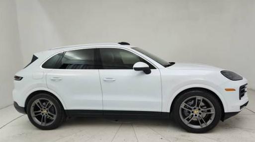 PORSCHE CAYENNE 2024 WP1AA2AY5RDA00436 image