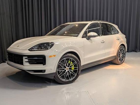 PORSCHE CAYENNE 2024 WP1AE2AY6RDA29819 image