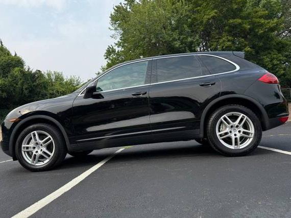 PORSCHE CAYENNE 2011 WP1AB2A2XBLA56053 image