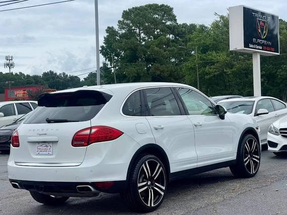 PORSCHE CAYENNE 2014 WP1AA2A21ELA00929 image PORSCHE CAYENNE 2014 WP1AA2A21ELA00929 image