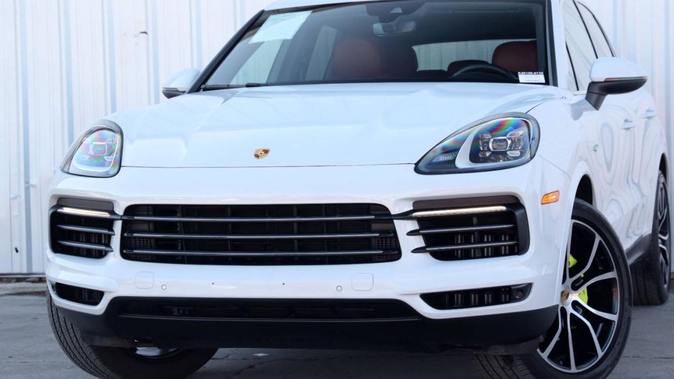 PORSCHE CAYENNE 2022 WP1AE2AYXNDA26156 image